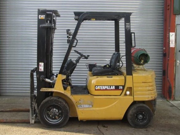 Cat Forklift GP25